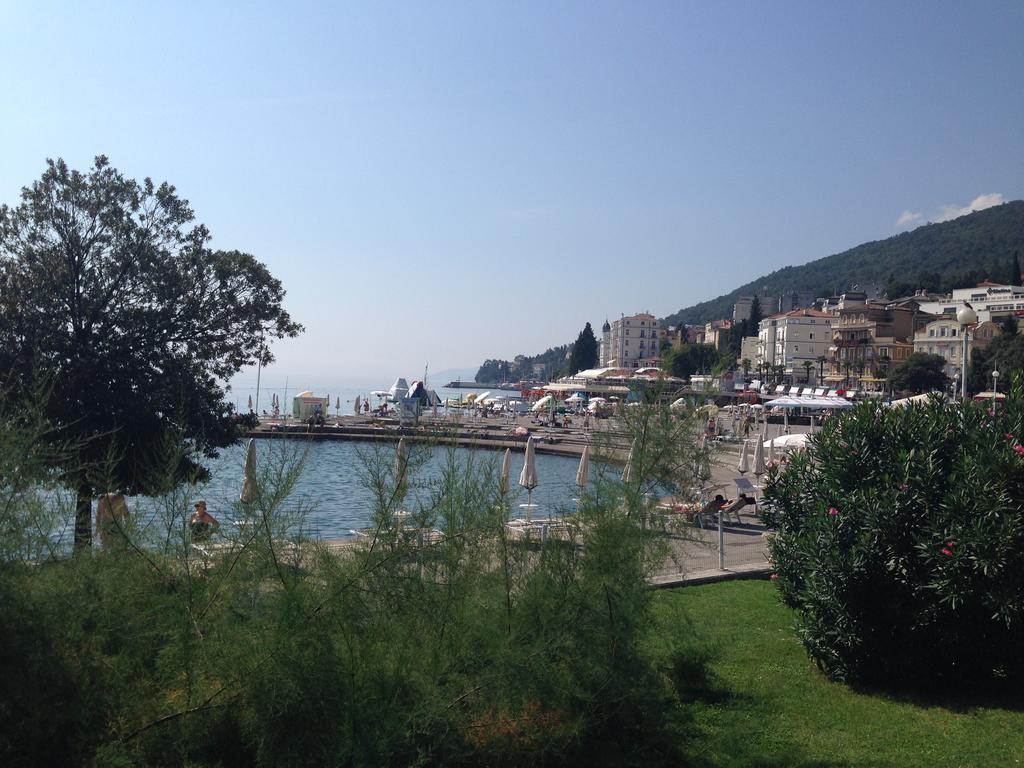 Opatija Central Studio Apartment Dış mekan fotoğraf